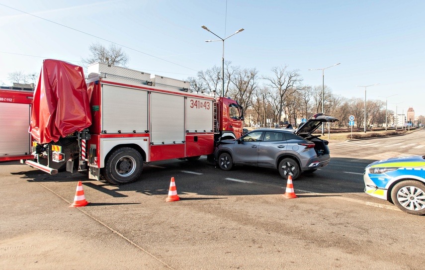 Zderzyli się z wozem strażackim zdjęcie nr 344246