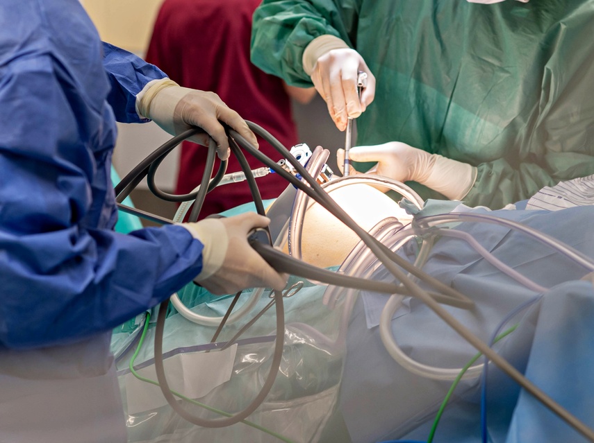 Elbląscy lekarze operują z robotem zdjęcie nr 344537