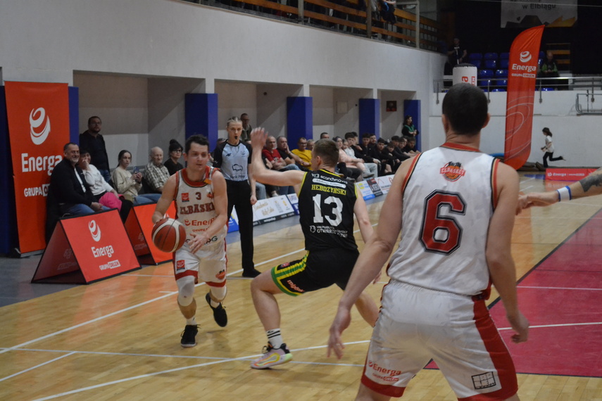Elbasket wygrywa z liderem zdjęcie nr 344616