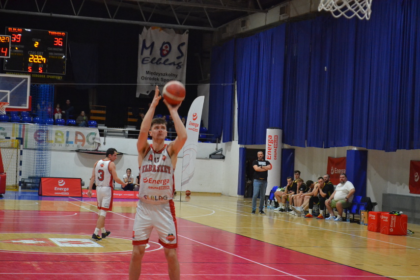 Elbasket wygrywa z liderem zdjęcie nr 344615
