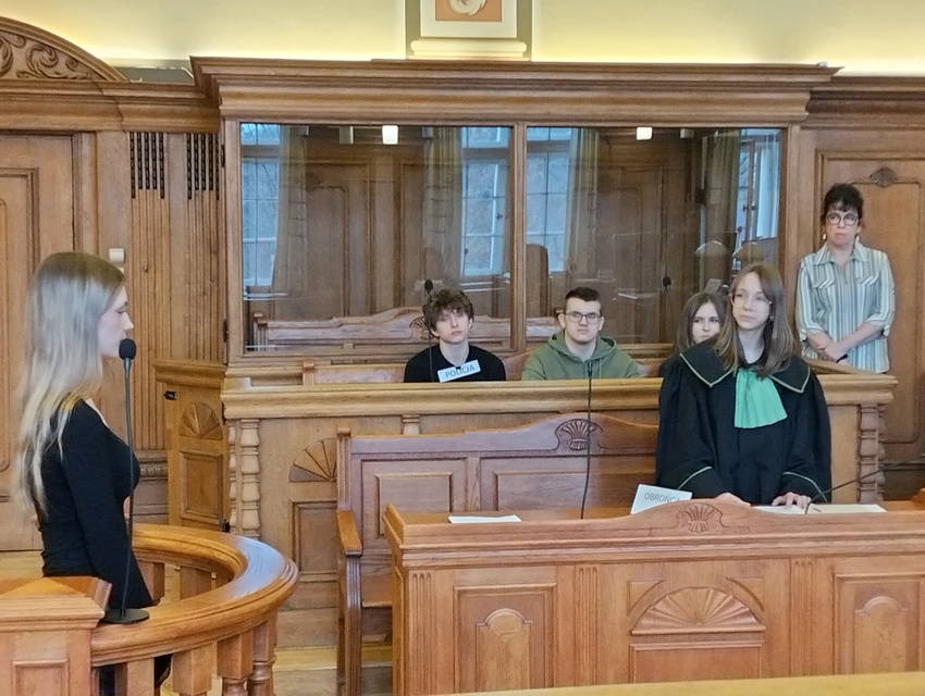 Proszę wstać, sąd idzie zdjęcie nr 344695