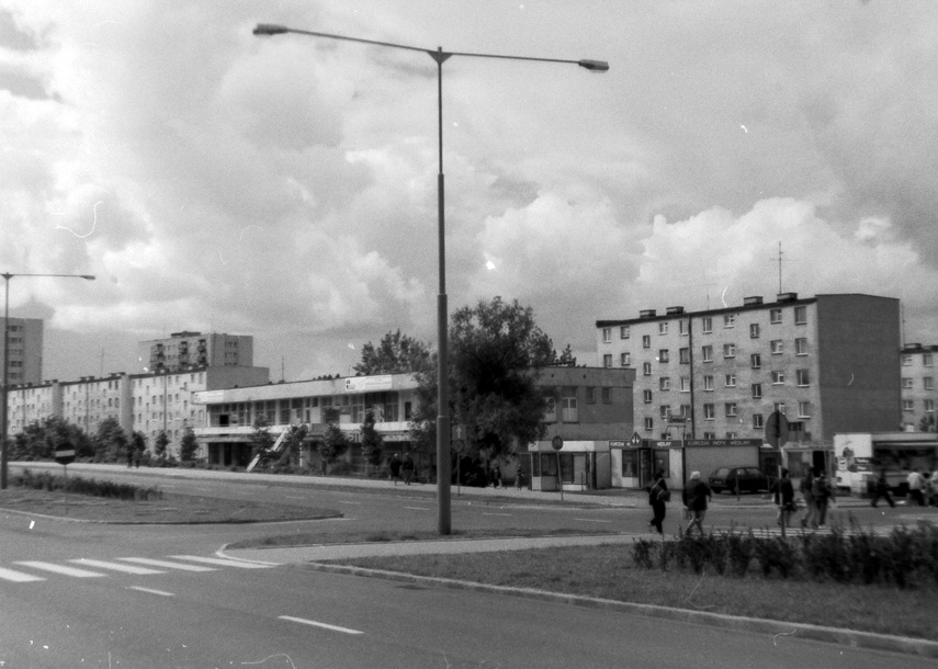 Ulica płk. Dąbka przy Targowisku Miejskim