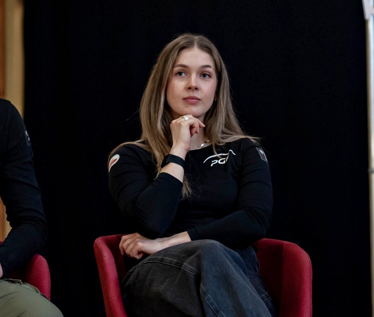 Olimpijczycy przepytani przez uczniów zdjęcie nr 344855