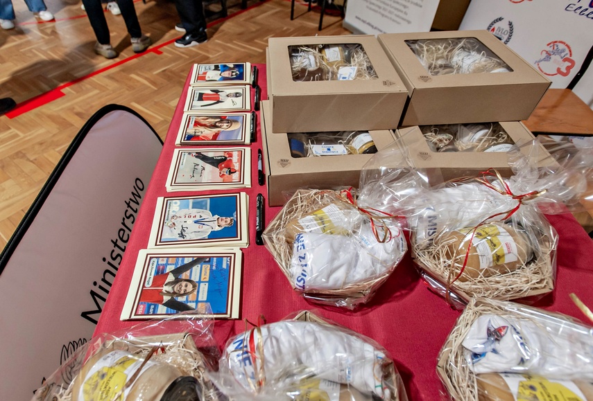 Olimpijczycy przepytani przez uczniów zdjęcie nr 344858