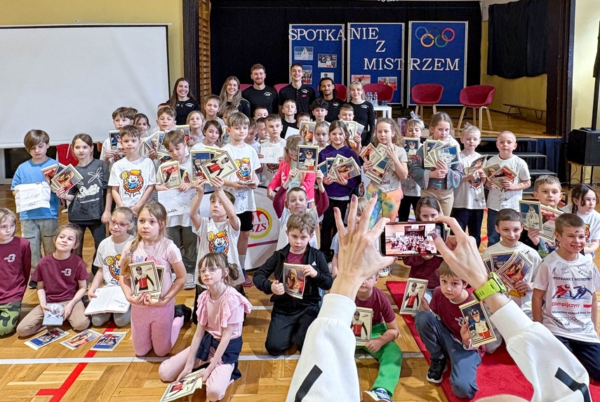 Olimpijczycy przepytani przez uczniów zdjęcie nr 344870