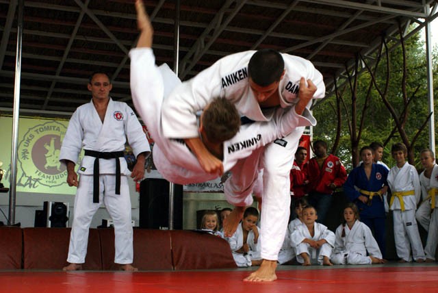 Jubileusz w rodzinnej atmosferze (judo) zdjęcie nr 27803