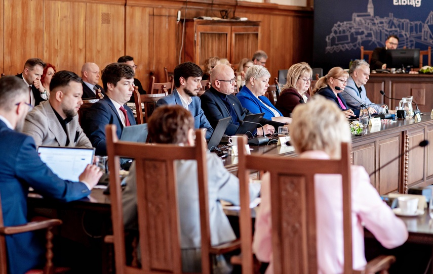 Sesja Rady Miejskiej. Czym zajmowali się radni zdjęcie nr 345114