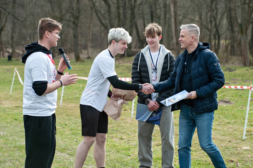 Sport to zdrowie, a czasem również pomoc zdjęcie nr 345339