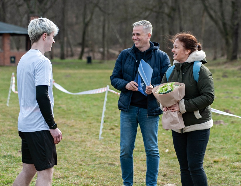 Sport to zdrowie, a czasem również pomoc zdjęcie nr 345341