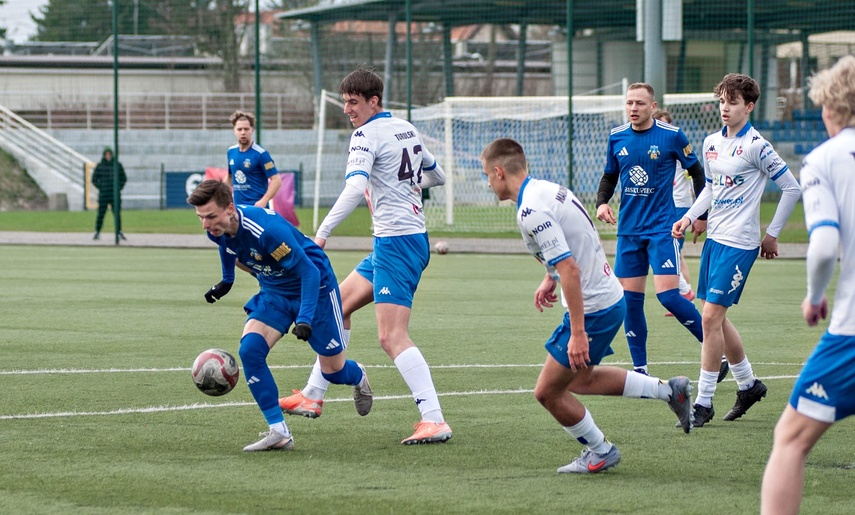 Sukces i surowa weryfikacja zdjęcie nr 345385