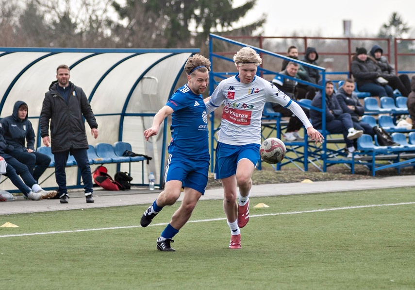 Sukces i surowa weryfikacja zdjęcie nr 345386