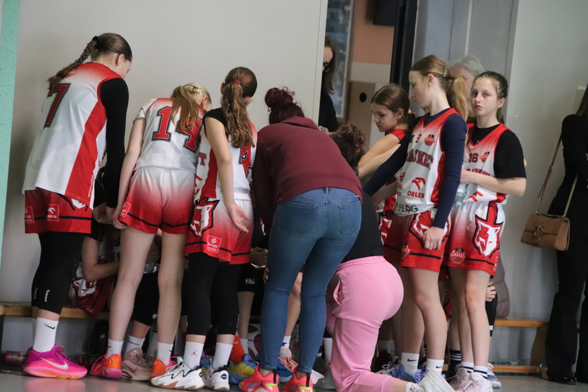 Elbasket: trzy dni emocji pod koszem zdjęcie nr 345525