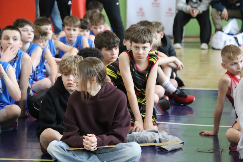 Elbasket: trzy dni emocji pod koszem zdjęcie nr 345545