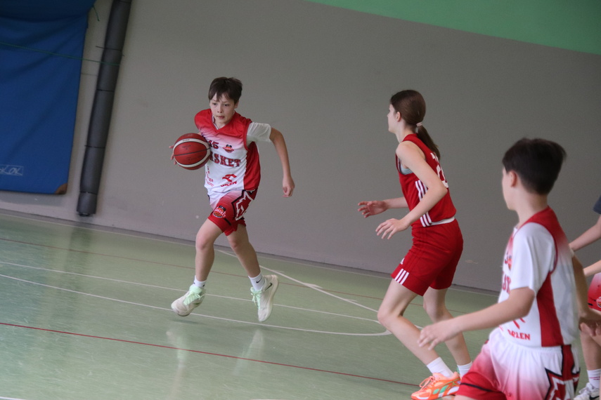 Elbasket: trzy dni emocji pod koszem zdjęcie nr 345444