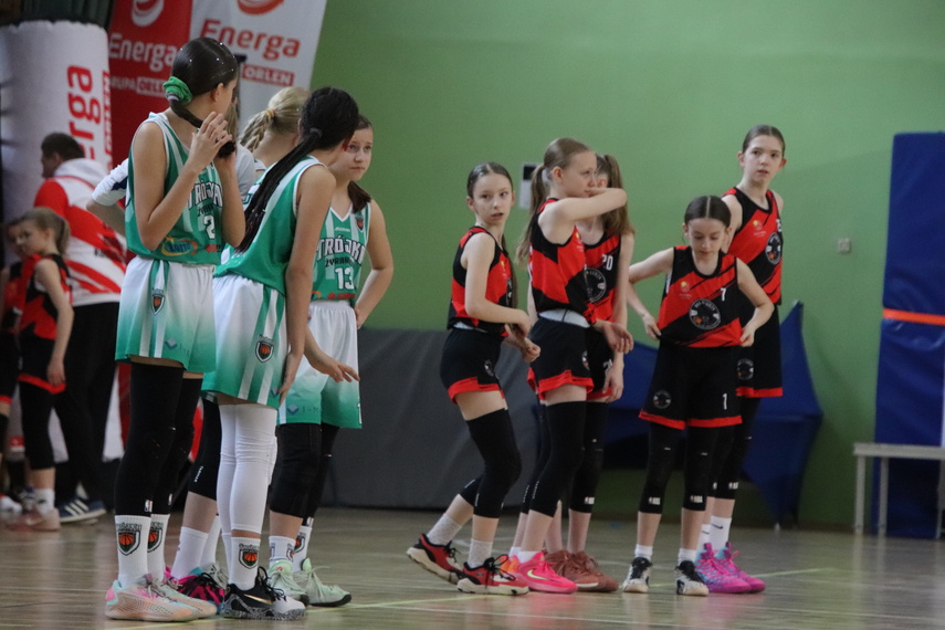 Elbasket: trzy dni emocji pod koszem zdjęcie nr 345479