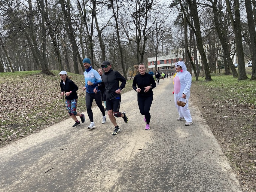 Wielkanocne świętowanie na parkrun zdjęcie nr 345866