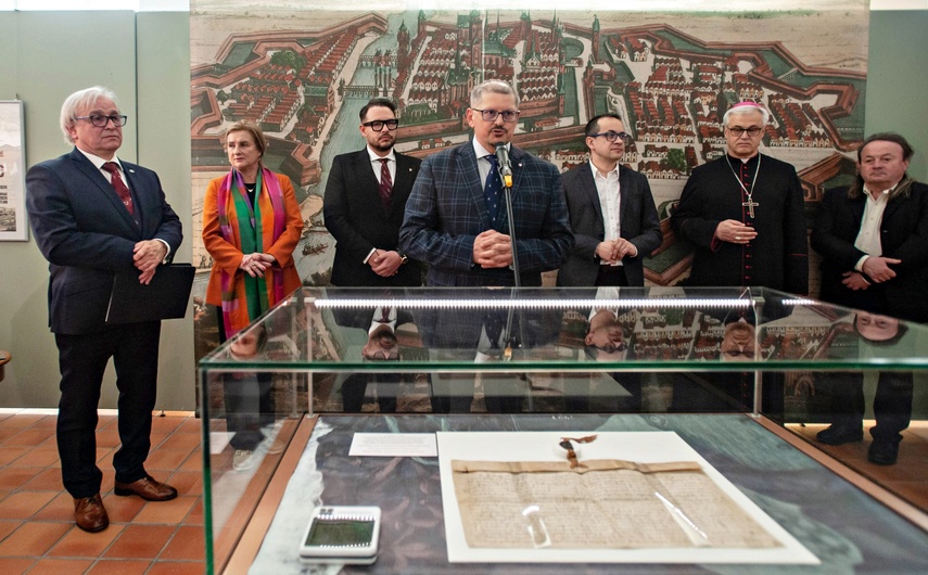 Wyjątkowy i bezcenny zdjęcie nr 345924