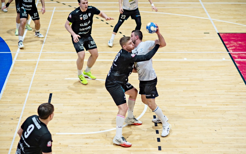 Niespodziewana przegrana Silvantu zdjęcie nr 346005