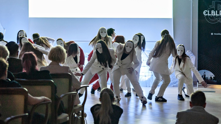 Warto pomagać zdjęcie nr 346058