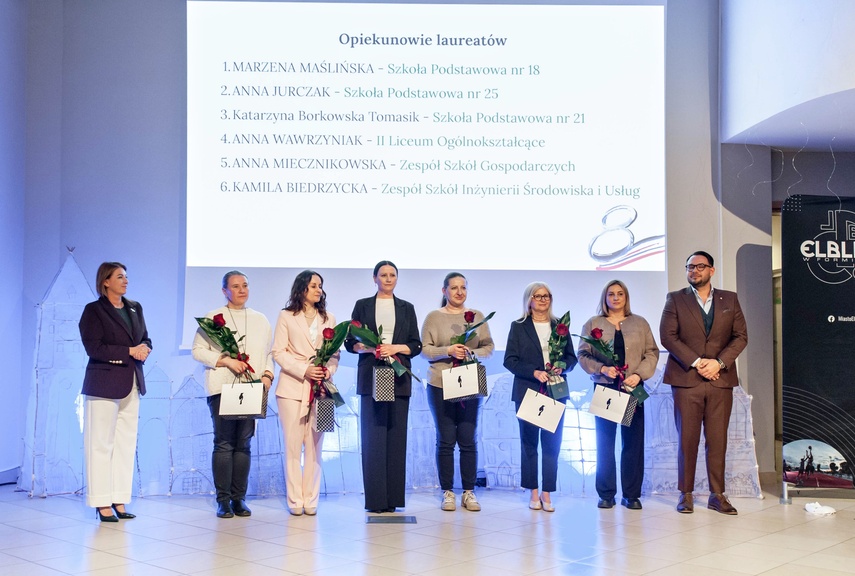 Warto pomagać zdjęcie nr 346069