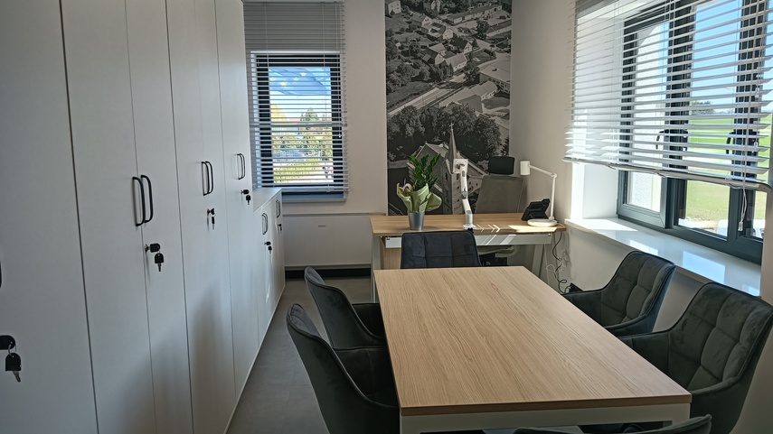 Urzędowe otwarcie z pompą  zdjęcie nr 346296