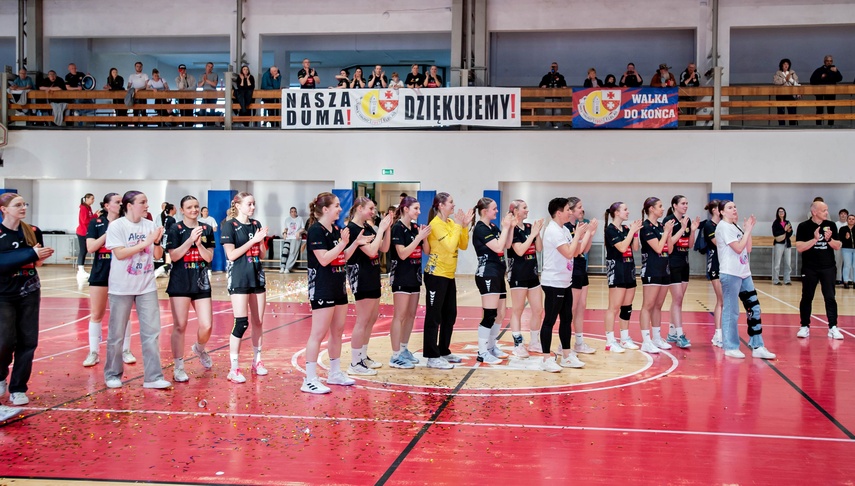 Zwycięstwo na koniec zdjęcie nr 346442