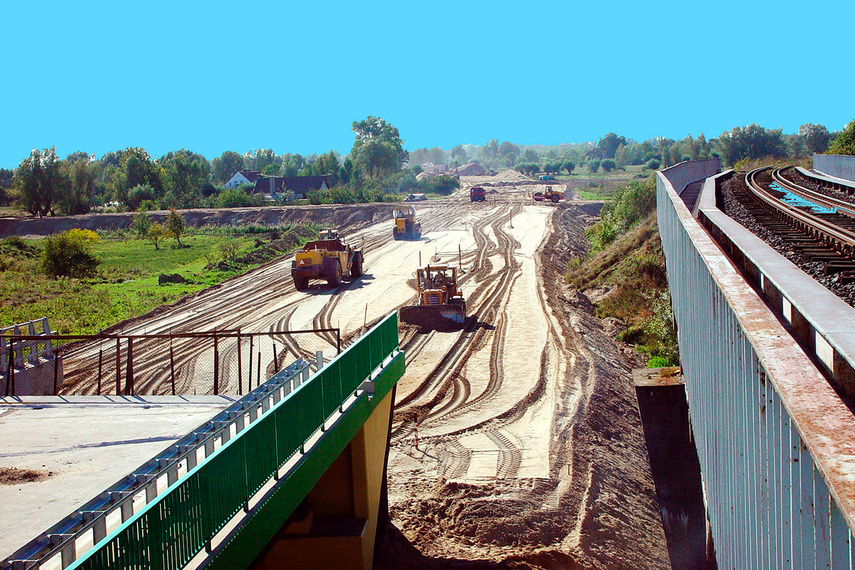 Trasą ku świetlanej przyszłości zdjęcie nr 347286