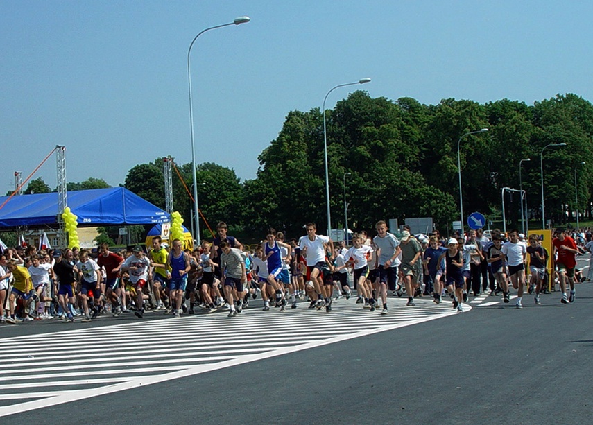 Trasą ku świetlanej przyszłości zdjęcie nr 347305