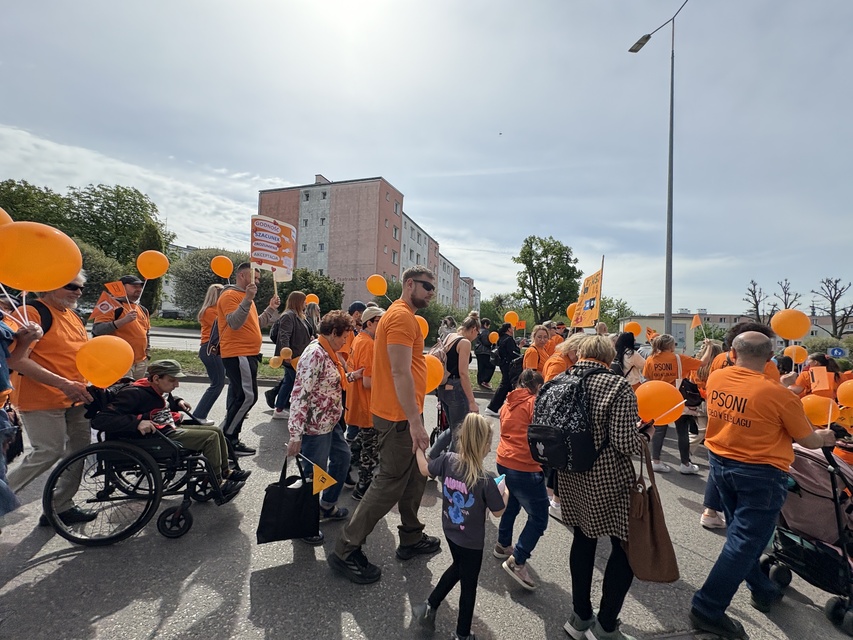 Każdy człowiek ma swoją godność zdjęcie nr 347365