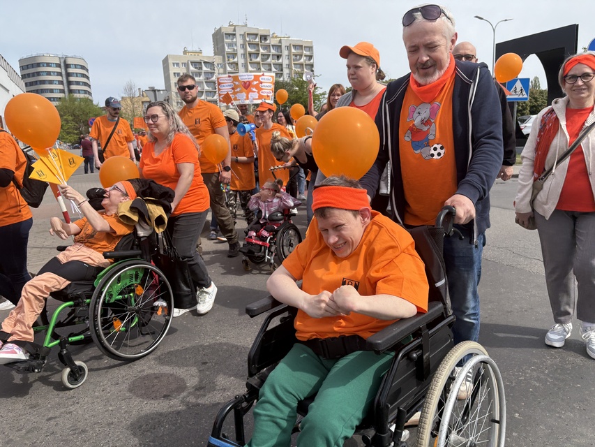 Każdy człowiek ma swoją godność zdjęcie nr 347355
