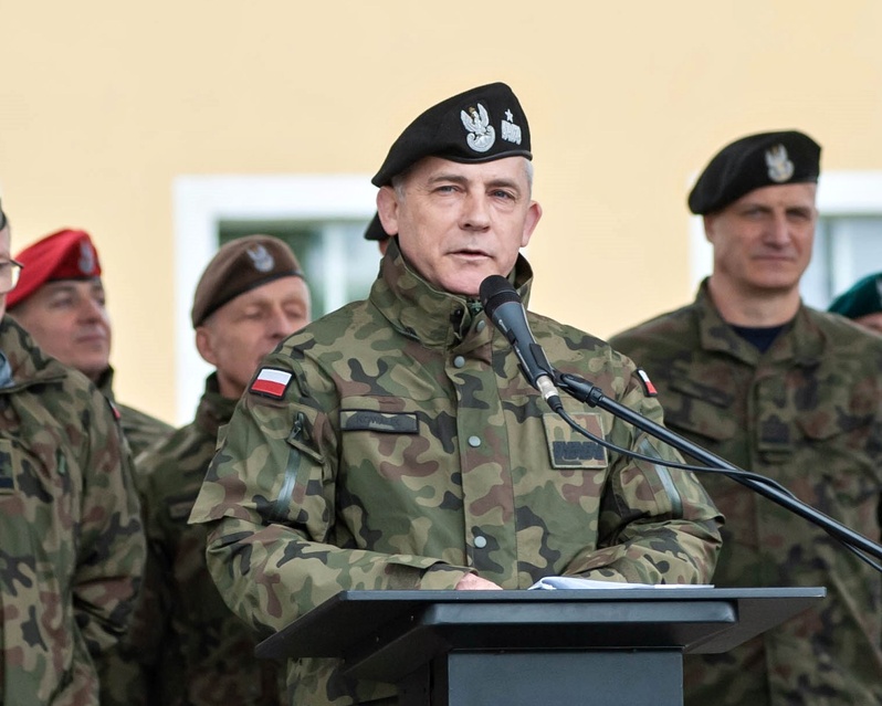 Wielonarodowa dywizja z nowym dowódcą zdjęcie nr 347842