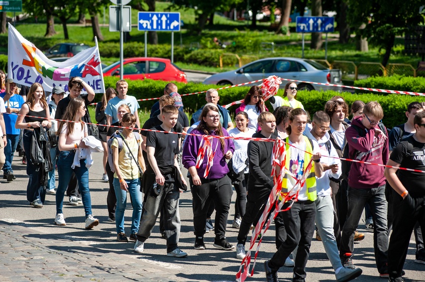 Studenci z kluczami miasta zdjęcie nr 348284