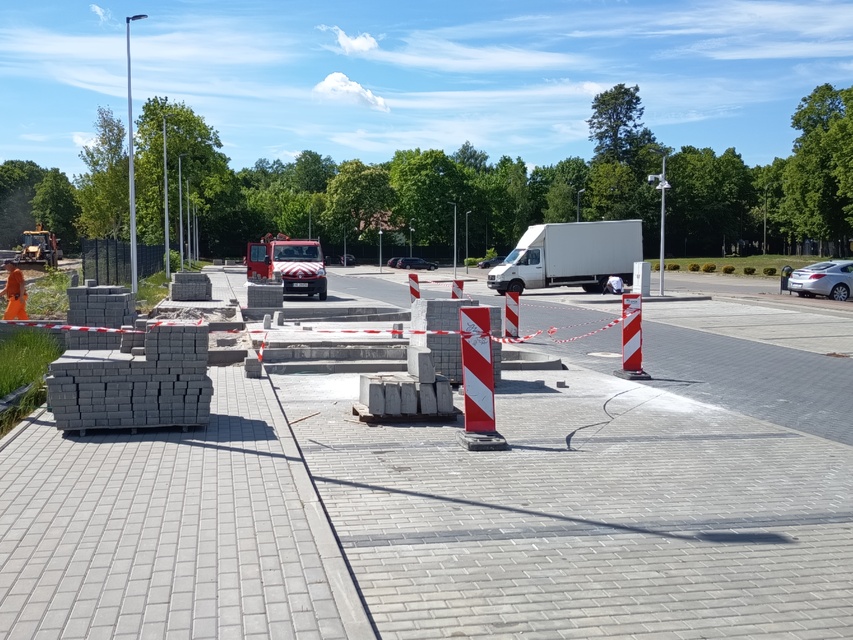 Więcej miejsc przy parku wodnym  zdjęcie nr 348676