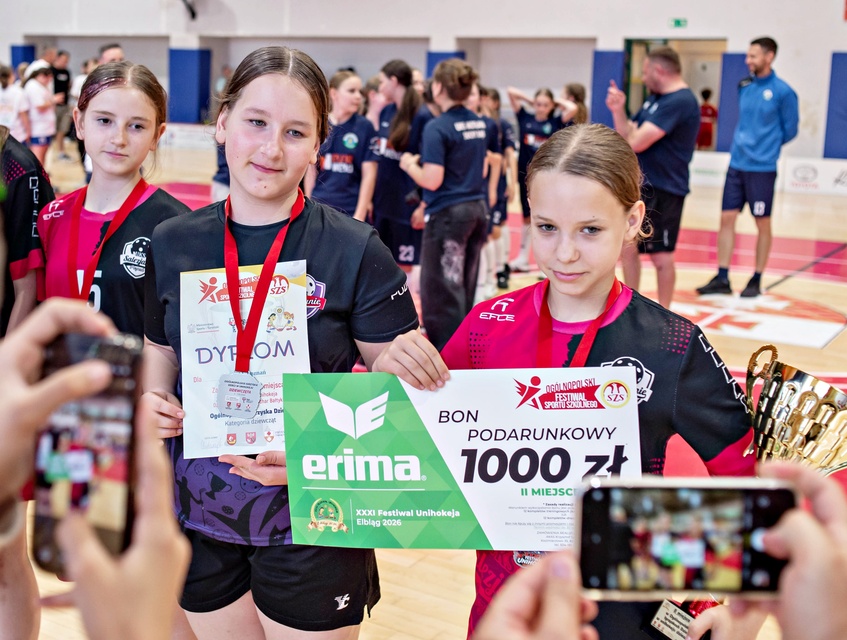 Elbląg ponownie stolicą szkolnego unihokeja zdjęcie nr 349145