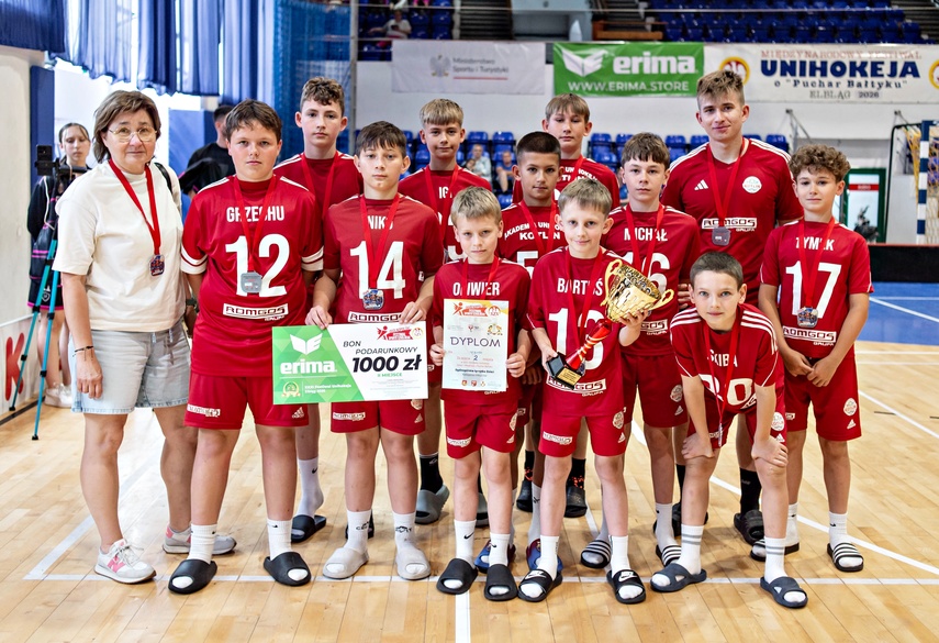 Elbląg ponownie stolicą szkolnego unihokeja zdjęcie nr 349131