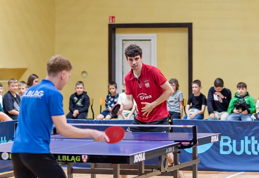Jakub Dyjas zachęcał do tenisa stołowego zdjęcie nr 350001