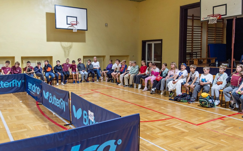 Jakub Dyjas zachęcał do tenisa stołowego zdjęcie nr 350005