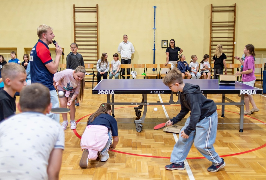Jakub Dyjas zachęcał do tenisa stołowego zdjęcie nr 350009