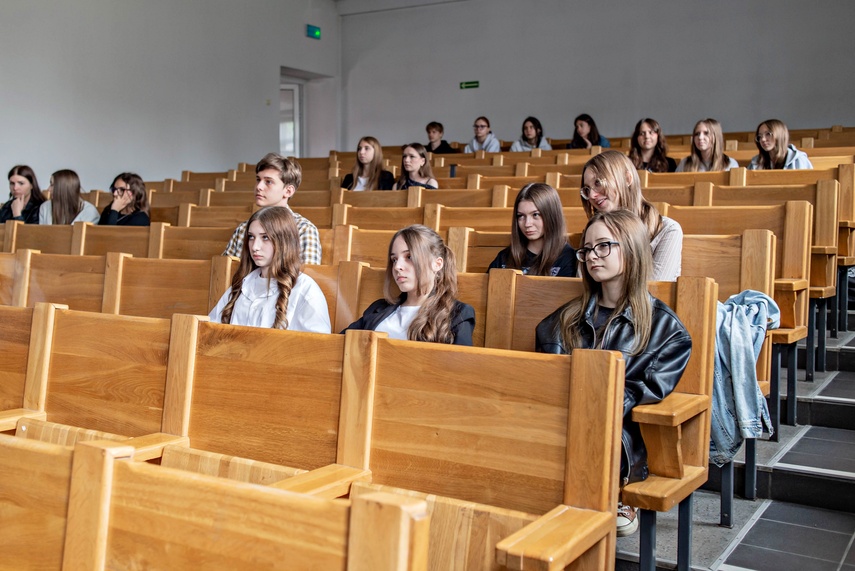 Jak pisać twórczo bez AI. Oni to potrafią zdjęcie nr 350024