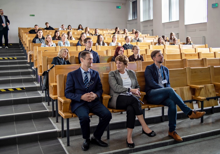 Jak pisać twórczo bez AI. Oni to potrafią zdjęcie nr 350021