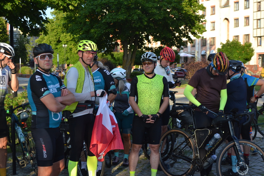 Elblążanie jadą 780 km dla miasta zdjęcie nr 350235