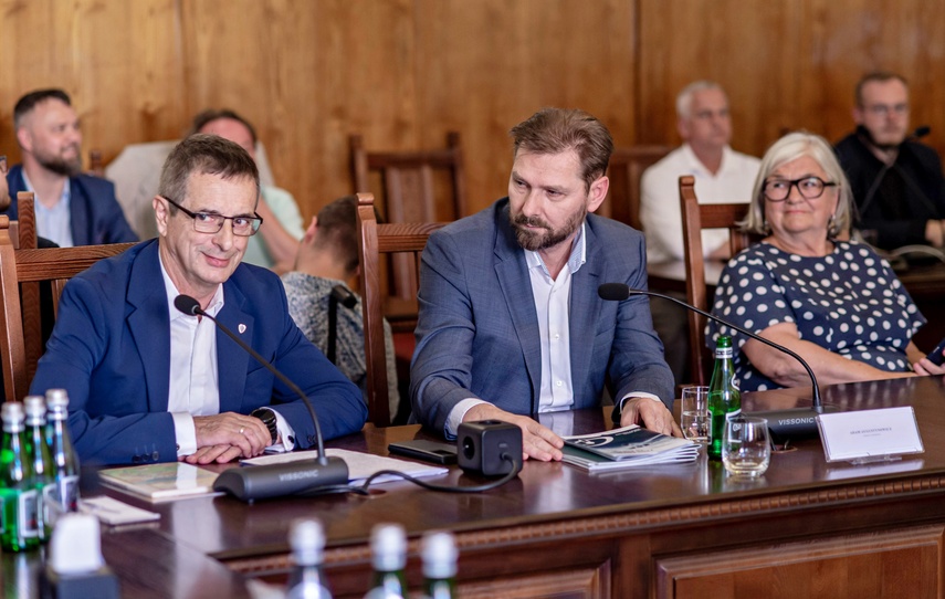 Warszawa przyjechała w teren. Posłowie na Żuławach zdjęcie nr 350339