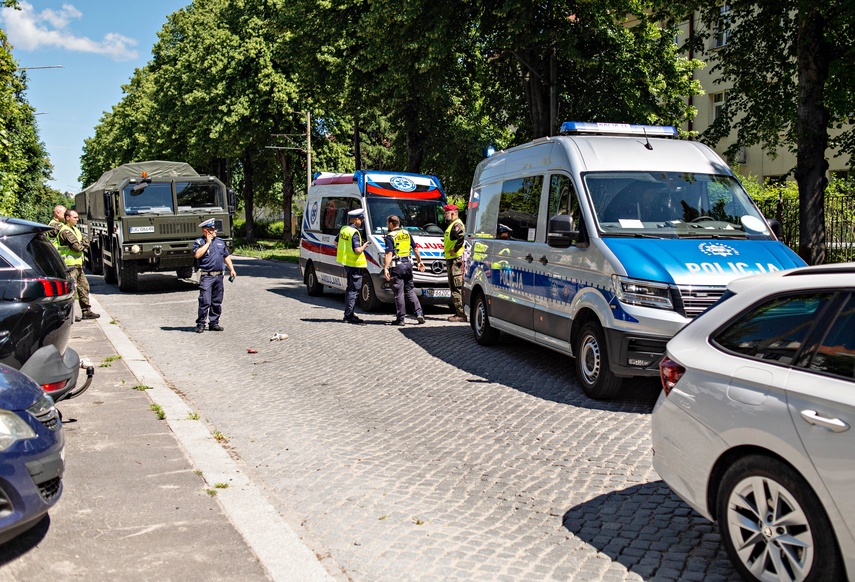 Potrącenie pieszego na Królewieckiej zdjęcie nr 350351
