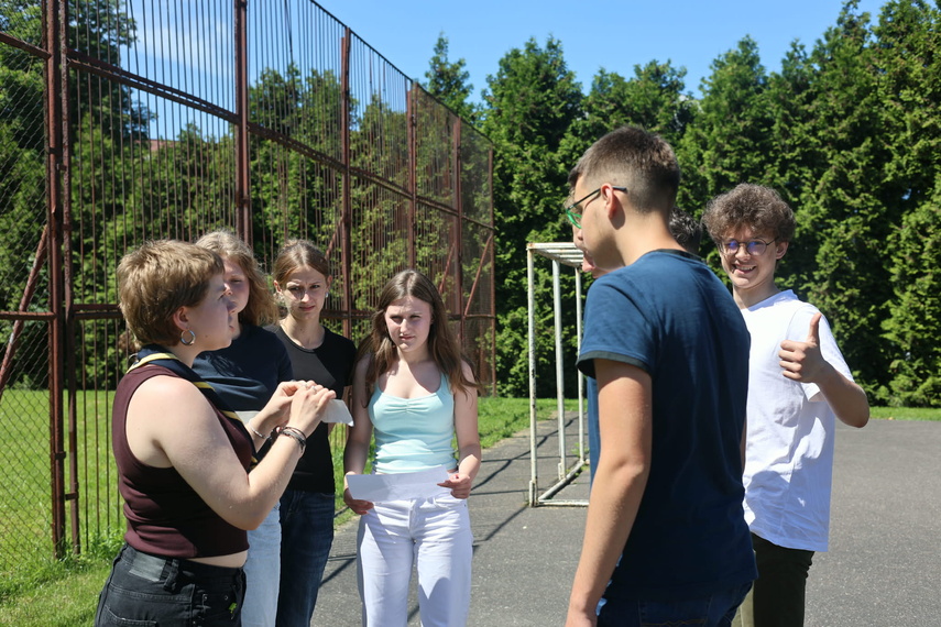 Planetarium dla Ludzi – niezwykły projekt w I LO zdjęcie nr 350393