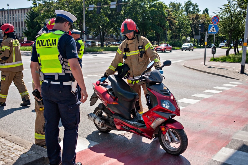 Potrącenie motorowerzysty zdjęcie nr 350476