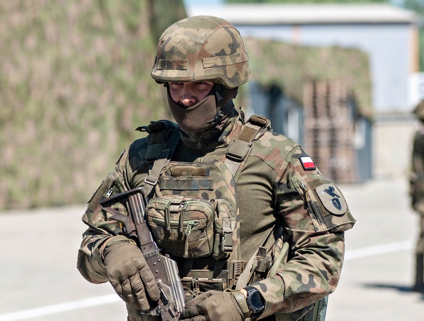 Legwany i Apacze w elbląskim porcie zdjęcie nr 350510
