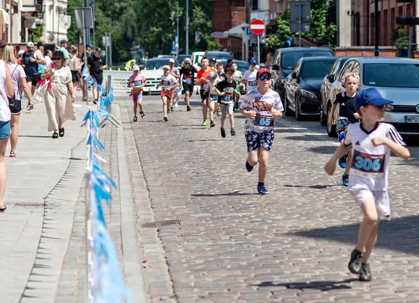 Gorący bieg rocznicowy na Starym Mieście zdjęcie nr 350834