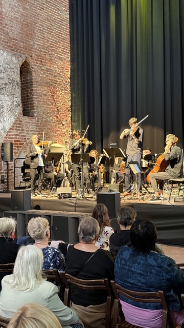 Owacje na stojąco podczas inauguracji V edycji Elbląg Music Masterclass zdjęcie nr 351135