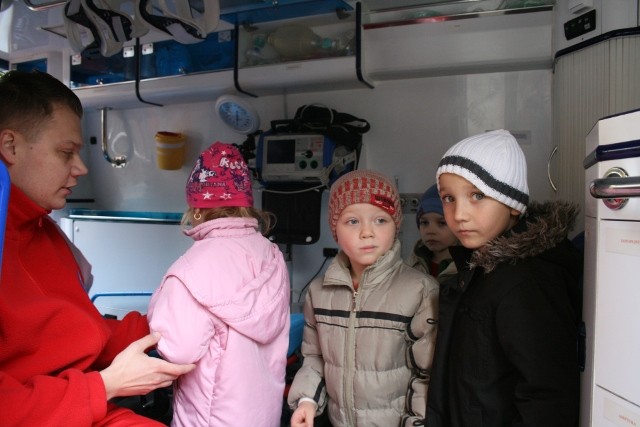 Festyn dla dzieci z okazji dnia ratownictwa medycznego zdjęcie nr 28271
