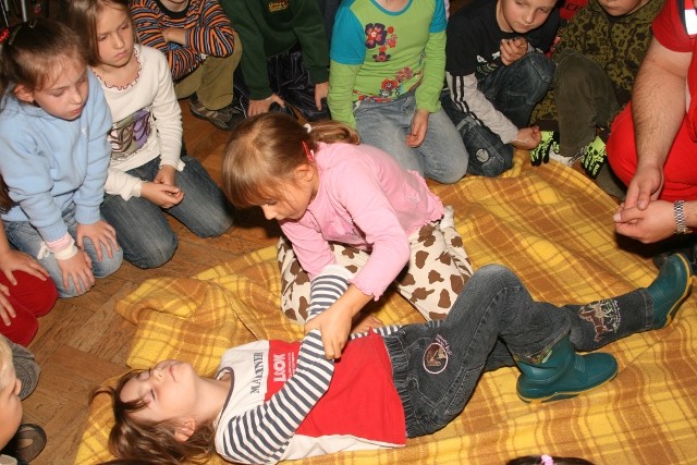 Festyn dla dzieci z okazji dnia ratownictwa medycznego zdjęcie nr 28289